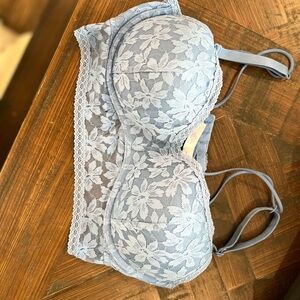 PINK Victoria's Secret Floral Lace Bra in Light Blue